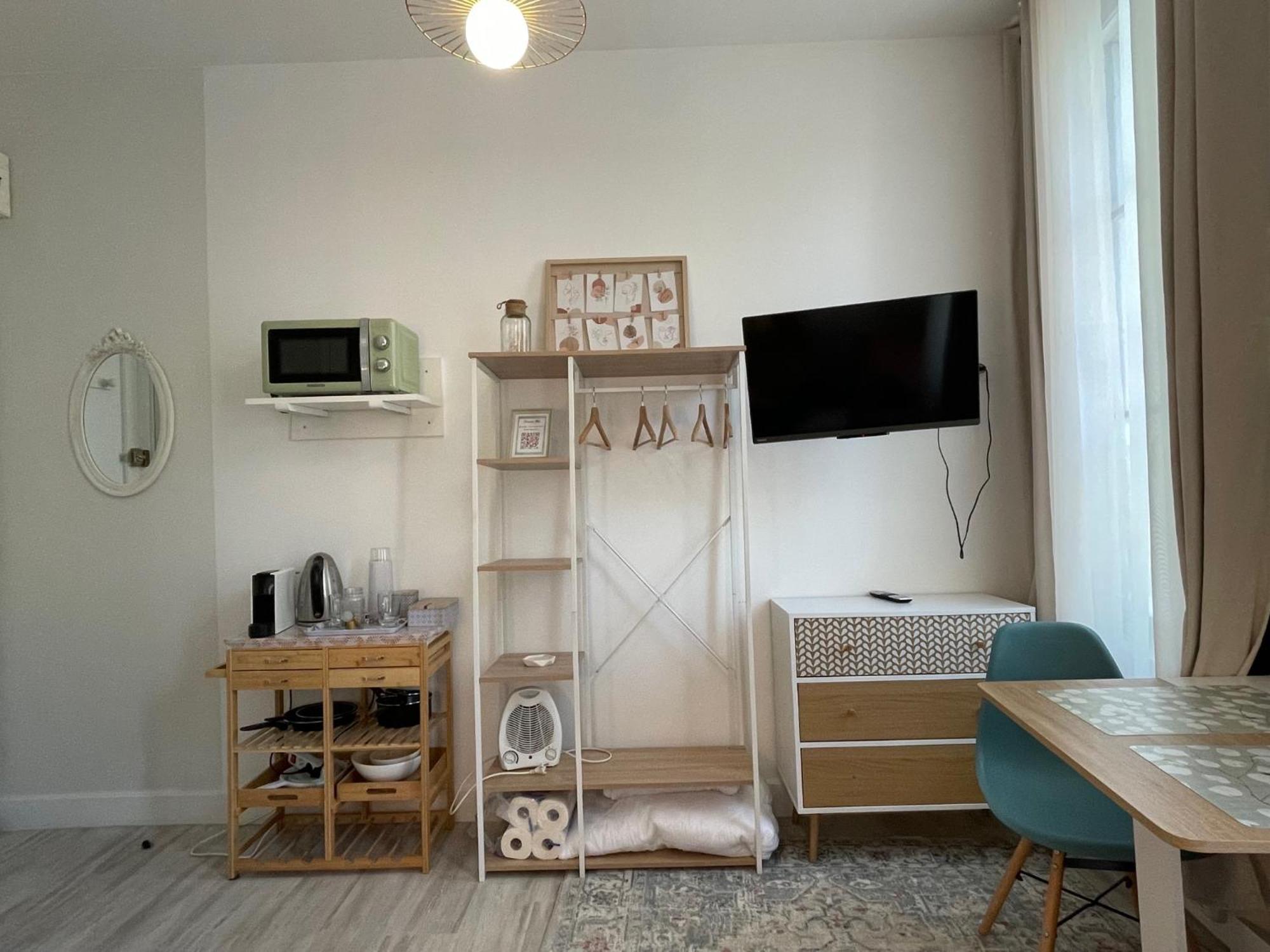 Saint-Remy Apartment Троа Екстериор снимка