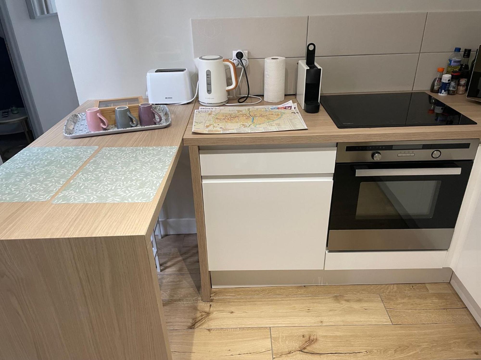 Saint-Remy Apartment Троа Стая снимка